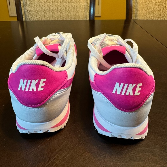 New Nike Cortez Leather White Pink Sneaker Shoes Size US 7Y - Picture 8 of 13